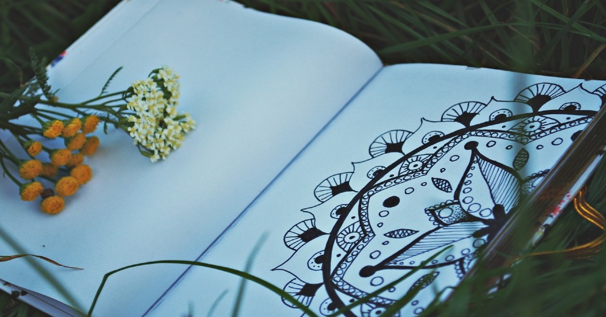 Libro de colorear con mandalas, ideal para personas mayores